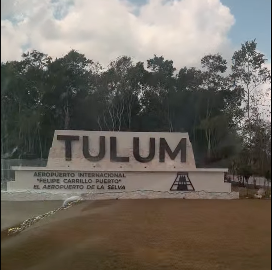 Van Leaving Tulum Sign Before Van Taken By Mexican Police